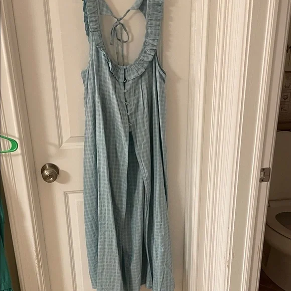 blue velvet dress long sleeve Petite Carolina Long Velvet V-Neck Sequin Sleeve Dress main image 1